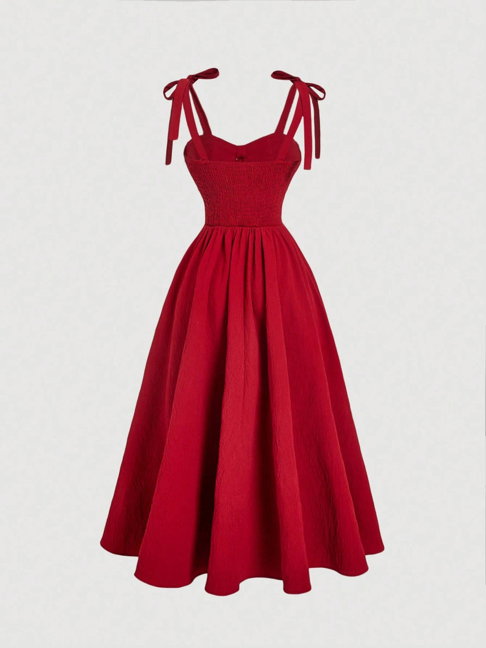 Vestido midi rojo con tirantes y espalda descubierta vista frontal
