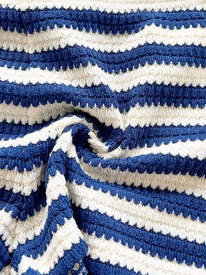 Conjunto De Crochet A Rayas Con Top Halter Y Short