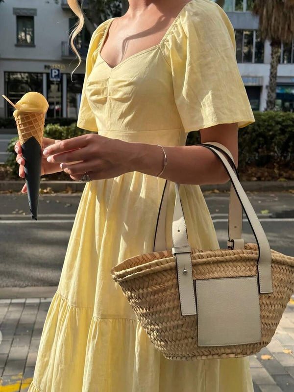 Vestido Largo Amarillo Con Escote Corazón