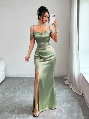 Vestido De Fiesta Satinado Verde Menta Con Hombros Descubiertos