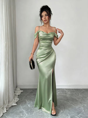 Vestido De Fiesta Satinado Verde Menta Con Hombros Descubiertos