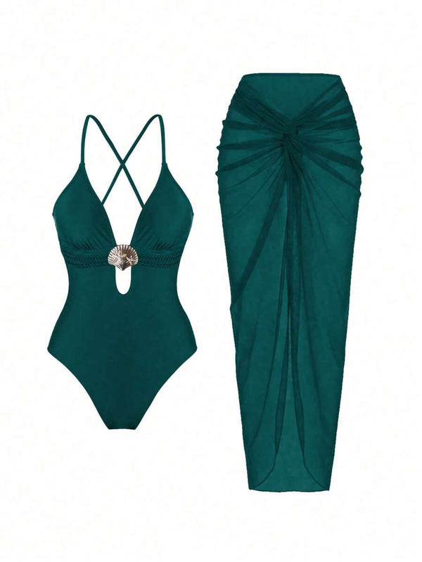 Vestido Maxi Verde con Escote Profundo y Detalle de Concha