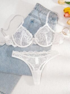 Set De Lencería Blanco Con Encaje Floral Transparente