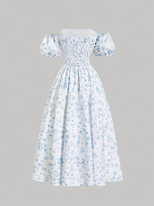 Vista trasera del vestido floral bohemio con fruncido elástico